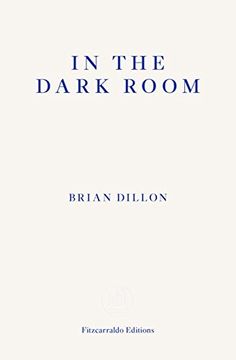 portada In the Dark Room (en Inglés)