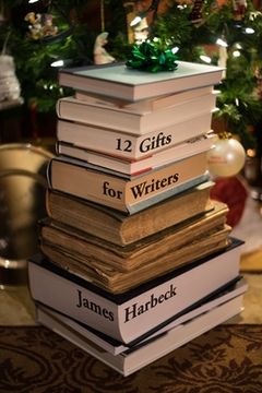 portada 12 Gifts for Writers (en Inglés)