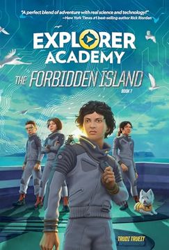 portada Explorer Academy: The Forbidden Island (Book 7) (en Inglés)