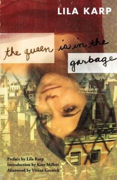 portada The Queen Is in the Garbage (en Inglés)