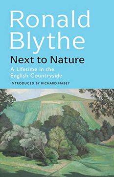portada Next to Nature: A Lifetime in the English Countryside