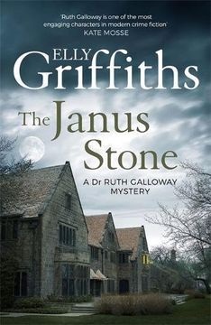 portada The Janus Stone: The Dr Ruth Galloway Mysteries 2 (en Inglés)