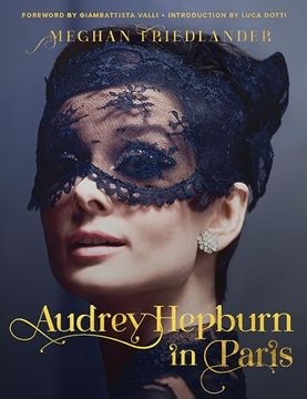portada Audrey Hepburn in Paris (en Inglés)