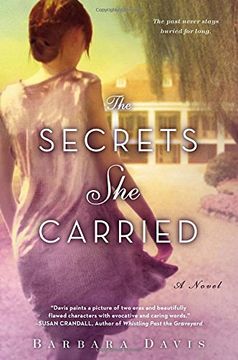 portada the secrets she carried (en Inglés)