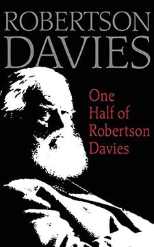 portada One Half of Robertson Davies (en Inglés)