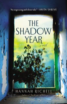portada The Shadow Year (en Inglés)