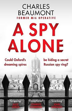 portada A spy Alone (in English)