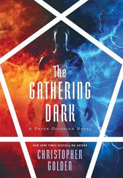 portada The Gathering Dark (en Inglés)