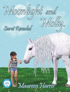 portada Moonlight And Molly: Secret Revealed (en Inglés)