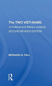 portada The two Vietnams: A Political and Military Analysis (en Inglés)