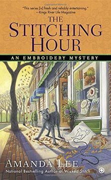 portada The Stitching Hour (Embroidery Mysteries) (in English)