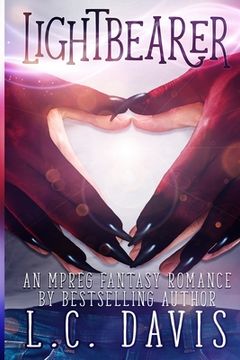 portada Lightbearer: An Mpreg Fantasy Romance (en Inglés)