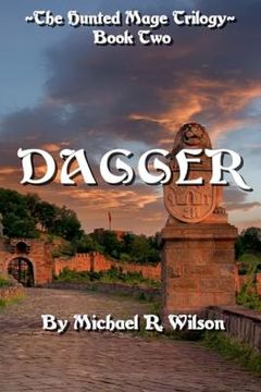 portada Dagger: The Hunted Mage Trilogy (in English)