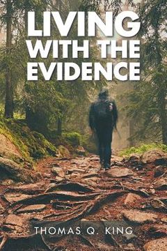 portada Living with the Evidence (en Inglés)