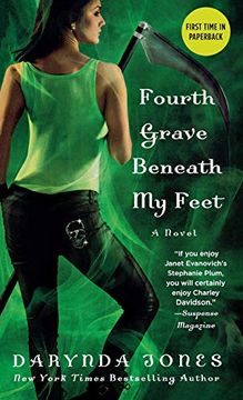 portada Fourth Grave Beneath my Feet: 4 (Charley Davidson) (in English)
