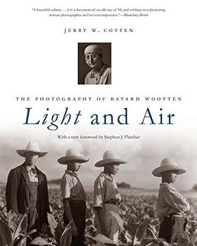 portada Light and Air: The Photography of Bayard Wootten (en Inglés)