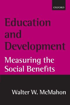 portada Education and Development: Measuring the Social Benefits (en Inglés)