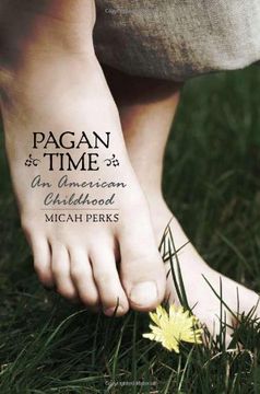 portada Pagan Time: An American Childhood (en Inglés)