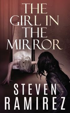 portada The Girl in the Mirror: A Sarah Greene Supernatural Mystery (en Inglés)