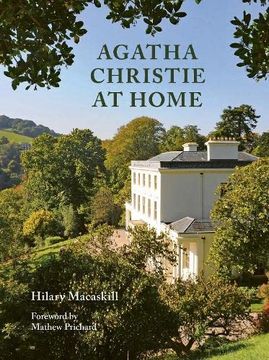 portada Agatha Christie at Home (en Inglés)