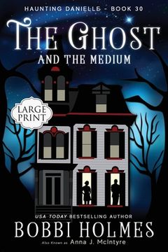 portada The Ghost and the Medium (en Inglés)