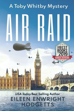 portada Air Raid: A World War Two Mystery (en Inglés)