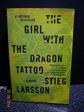 portada The Girl With the Dragon Tattoo: Book 1 of the Millennium Trilogy (Vintage Crime 