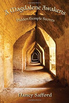 portada A Magdalene Awakens: Hidden Temple Secrets (en Inglés)