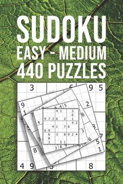 portada SUDOKU easy - medium 440 Puzzles: For Beginner And Novice Solvers Entertaining Game To Keep Your Brain Active