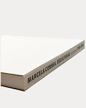 portada Marcela Correa. Esculturas 1986–2015 (en Bilingüe)