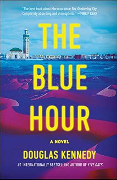 portada The Blue Hour: A Novel (en Inglés)