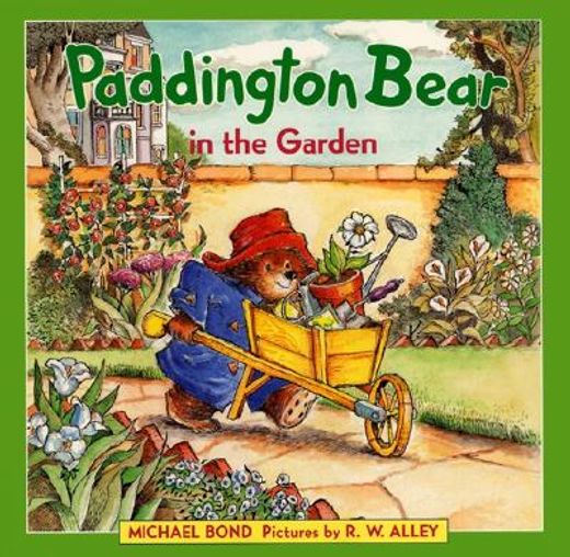paddington bear in the garden (en Inglés)