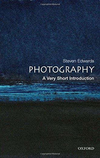 Photography: A Very Short Introduction (Very Short Introductions) (in English)