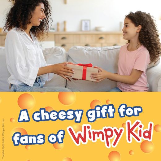 Diary of a Wimpy kid Collector's Gift Set: Exclusive Book and Plush